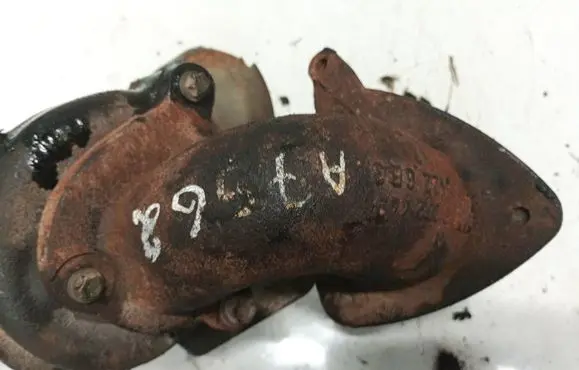 Opel Vectra C Exhaust manifold 9202449 81226b3