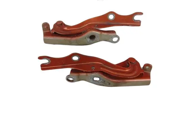 Mazda 2 Engine bonnet/hood hinges