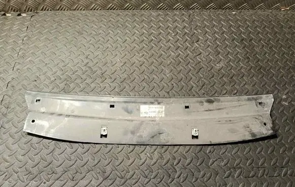 BMW 6 F12 F13 Engine splash shield/under tray 8056414 51758056414