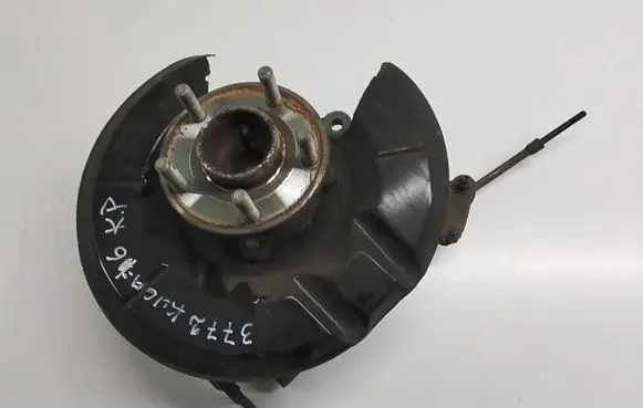 Ford Kuga II Rear wheel hub 674388AC
