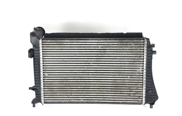 Volkswagen PASSAT B6 Intercooler radiator 3c0145803e