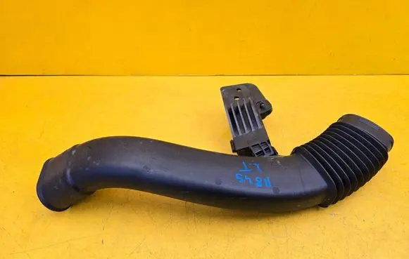 Audi R8 4S Air intake duct part 4S0129509H 4S0610675B