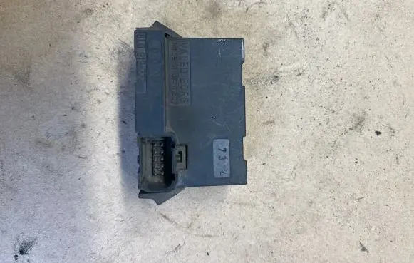Audi A6 S6 C5 4B Speedometer (instrument cluster) 8L0919272
