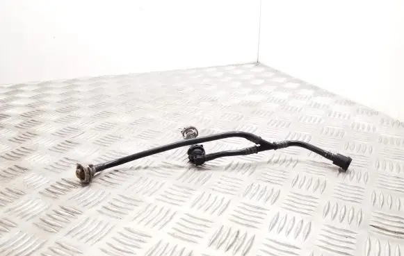 Audi A4 S4 B9 Engine coolant pipe/hose 8W0121081BJ 8W0121081BK