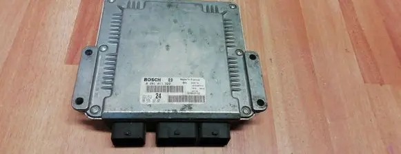 Fiat Ulysse Engine control unit/module 0281011522 9655816780 9640938180