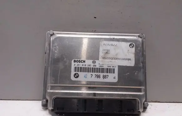 BMW 5 E39 Engine control unit/module 7786887 0281010205 7787676