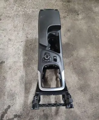 Opel Insignia A Center console