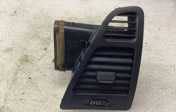 Renault Laguna III Dashboard side air vent grill/cover trim 1001022