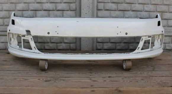 Volkswagen Eos Front bumper 1Q0807221E