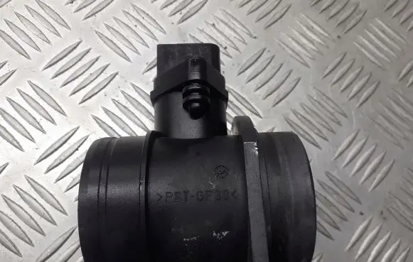 Skoda Fabia Mk2 (5J) Mass air flow meter 038906461B