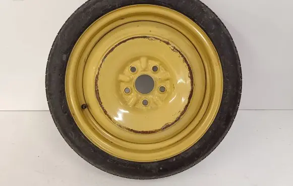 Toyota Prius+ (ZVW40) R17 spare wheel 