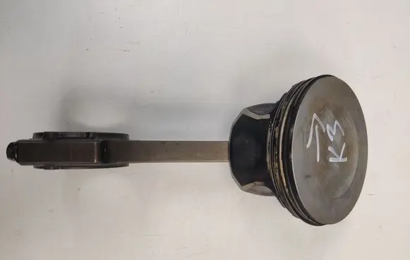 Dodge Durango III Piston with connecting rod 53022257AE 53022257AD