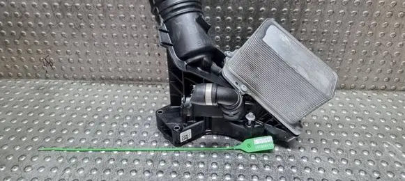 BMW X3 G01 Oil filter mounting bracket S27698515 8583895