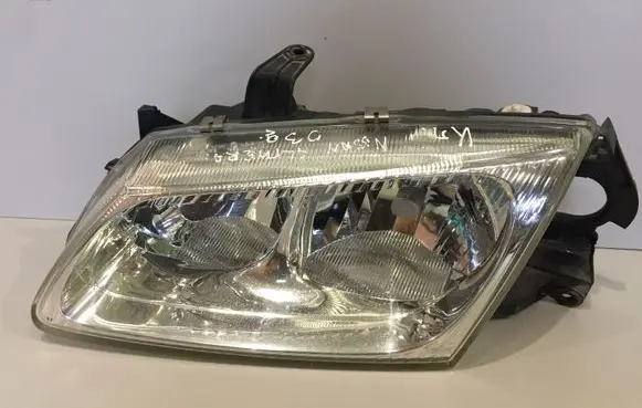 Nissan Almera N16 Headlight/headlamp 89003330