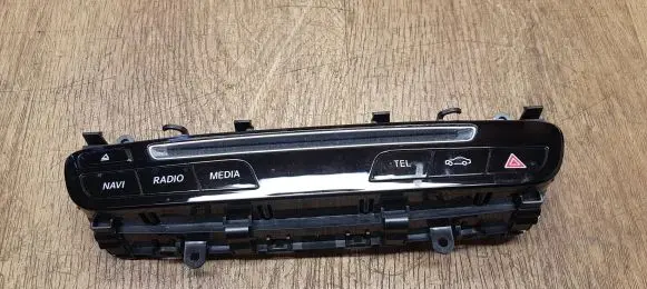 Mercedes-Benz GLC X253 C253 Head unit multimedia control A2059055201