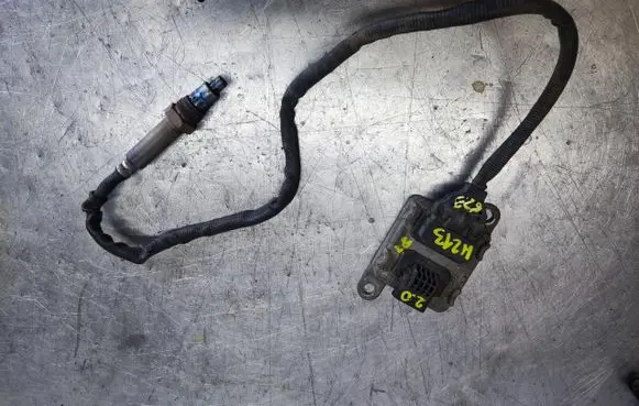 Mercedes-Benz E W213 Lambda probe sensor A2C15463300
