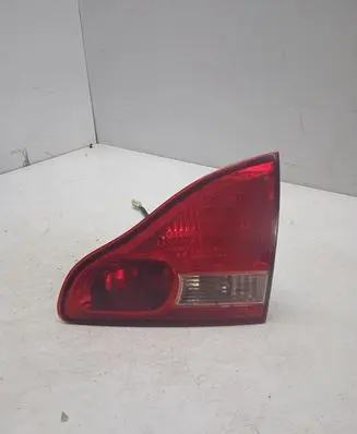 Toyota Avensis T250 Tailgate rear/tail lights 7654