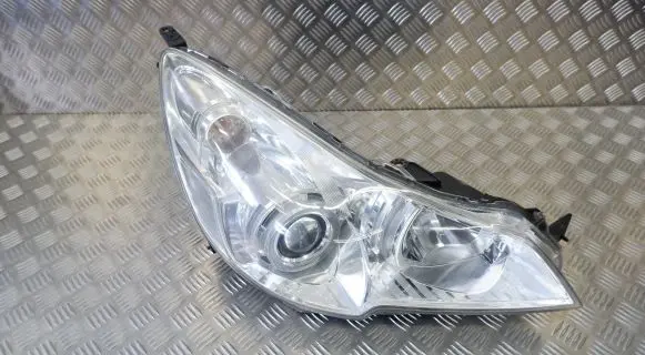 Subaru Outback Headlight/headlamp