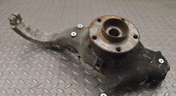 BMW X5 F15 Front wheel hub