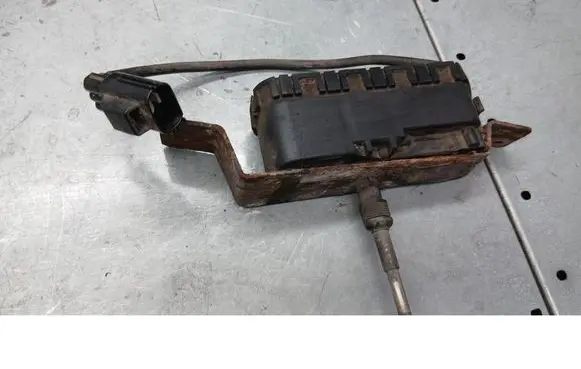 Volvo V70 Headlight wiper motor 