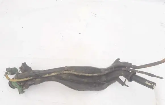 Volkswagen Polo III 6N 6N2 6NF Fuel tank filler neck pipe 6n0201135