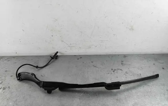 Volvo XC40 Windshield/front glass wiper blade 31689258 32417377