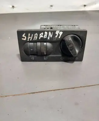 Volkswagen Golf III Light switch 04050505 1H6941531P
