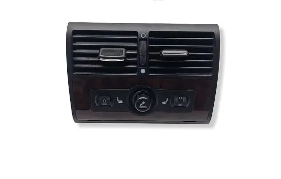 Rear air vent grill