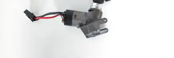 Mercedes-Benz Vito Viano W638 Ignition lock A0005458108