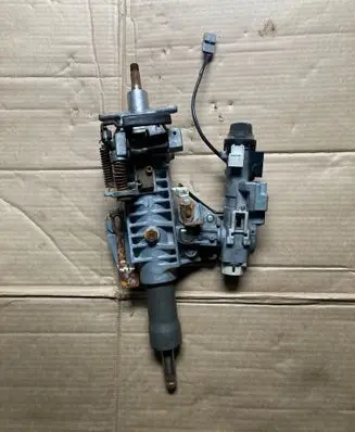 Nissan Pathfinder R51 Steering wheel axle 1012378 050127