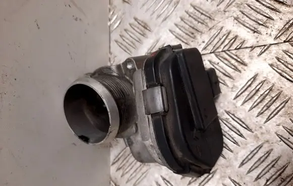 Peugeot 208 Throttle valve 9673534480