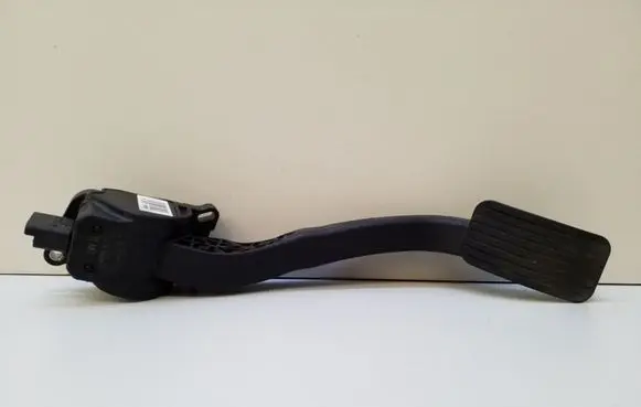 Peugeot 5008 Accelerator throttle pedal F00C3E2084 86ER210587 RB0280755169