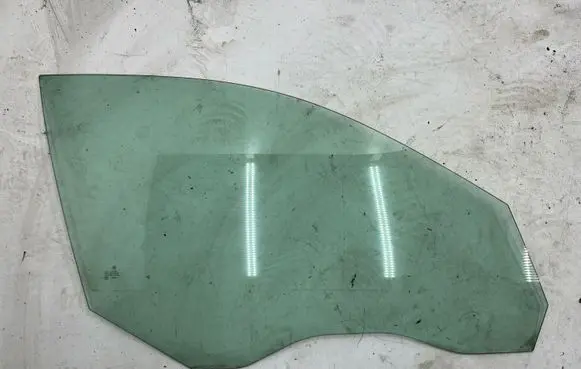 BMW 5 E60 E61 Front door window glass four-door 43R00050