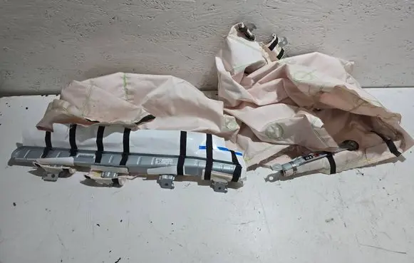 Roof airbag