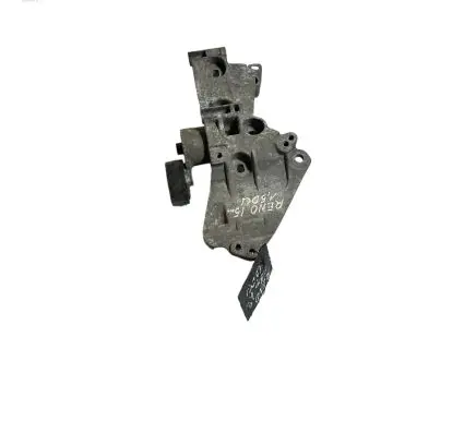 Renault Clio IV Generator/alternator bracket 8200669494