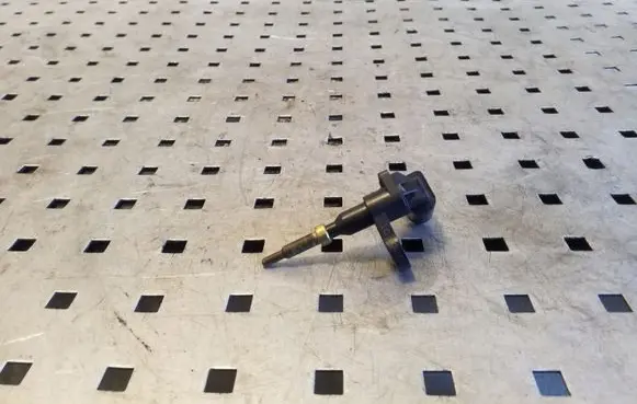 Coolant temperature sensor