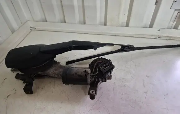 Mercedes-Benz CLK A208 C208 Wiper motor 2108201542 3397020325