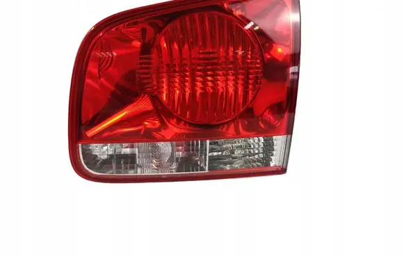 Volkswagen Touareg I Tailgate rear/tail lights