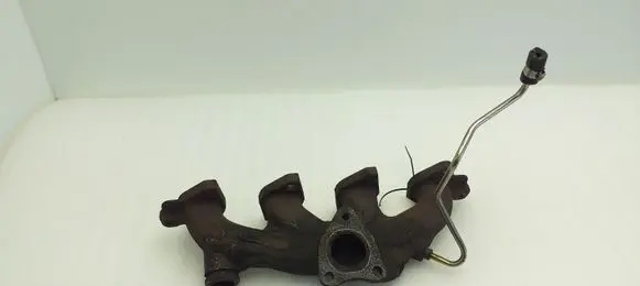 Nissan Qashqai Exhaust manifold 140042975R