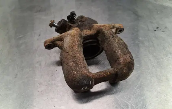 Peugeot 407 Front brake caliper