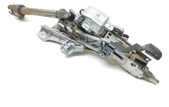 Steering wheel axle set