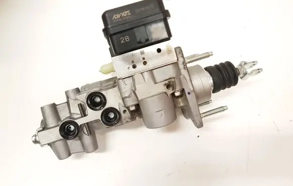 Toyota RAV 4 (XA50) Master brake cylinder 4705042370 4720042G40