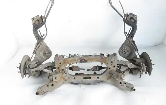 Renault Koleos I Rear beam 