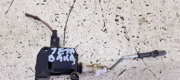 Volkswagen Jetta V Fuel tank cap lock motor 1K5810773A