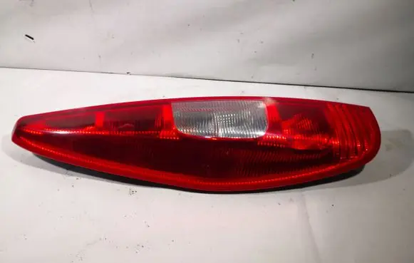 Mitsubishi Colt Rear/tail lights 240606 2795 E3221202