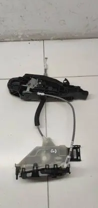 Peugeot 208 II Rear door lock 9802977180
