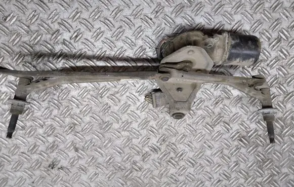 Front wiper linkage and motor