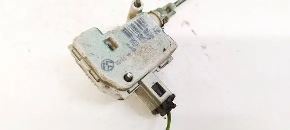 Audi TT Mk1 Central locking motor 3b0959781b 8n7862159