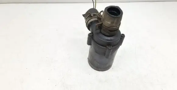 Volvo V40 Electric auxiliary coolant/water pump 31320347