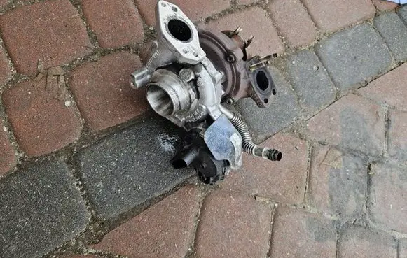 Opel Combo E Turbo 9820728080